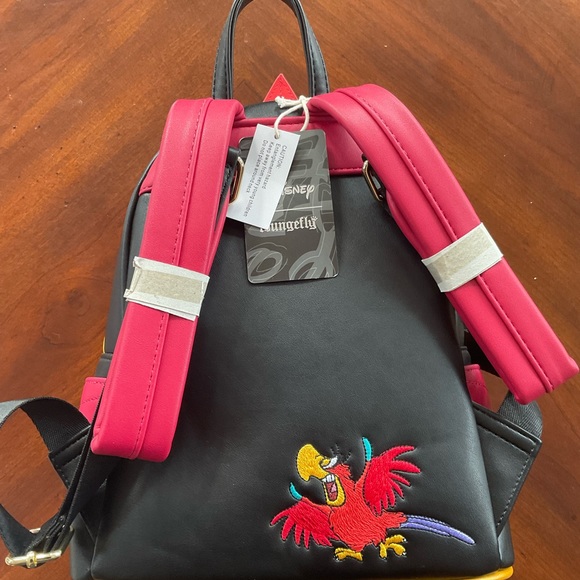 DISNEY PARKS   Loungefly Cosplay  Villian JAFAR  from the movie ALADDIN .. - Picture 6 of 9